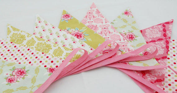 Shabby Chic Party Bunting - Tilda FRUIT GARDEN - 9 flags - 8ft PLUS ties, a perfect decoration for Weddings, Parties and Baby Showers