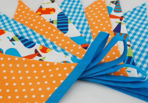 Boys Bunting - AEROPLANES - 9 flags - 8ft PLUS ties, a perfect decoration for Parties and Photo Props